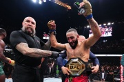 Школа Хабиба в действии! Белал заборол Эдвардса и стал новым чемпионом UFC