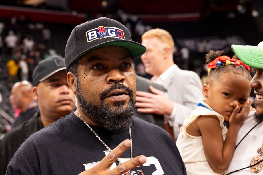 Ice Cube на матче BIG3