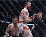 Двалишвили продлил собственную рекордную серию побед в легчайшем весе UFC