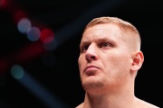 Экс-чемпион UFC заявил, что Розенстрайк — фаворит в бою с Павловичем