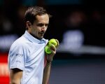 Андрей Рублёв одержал уверенную победу на старте турнира ATP-500 в Роттердаме